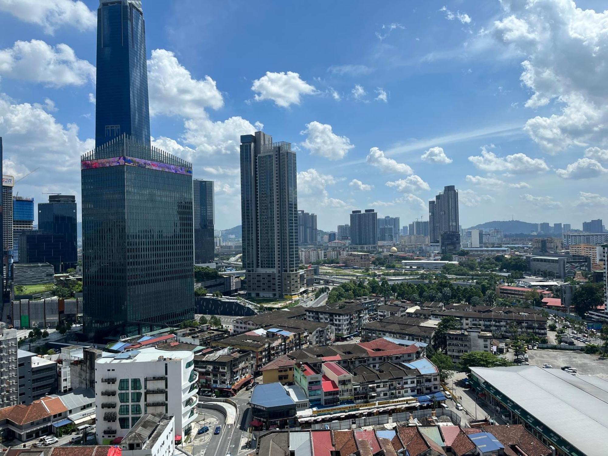 Resort Suites At Barjaya Times Square Kl Kuala Lumpur Exterior photo